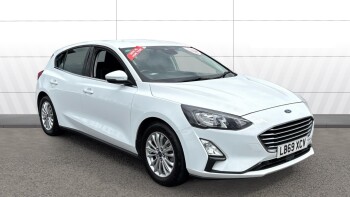 Ford Focus 1.0 EcoBoost 125 Titanium 5dr Auto Petrol Hatchback